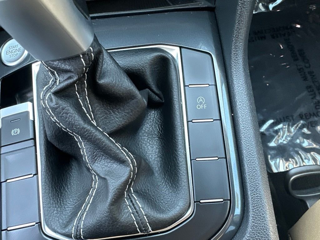 2023 Volkswagen Tiguan SE - Photo 17