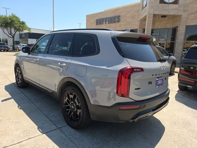 Used 2022 Gray Kia SX image 2