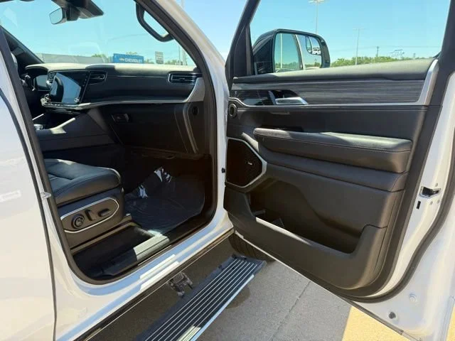 2024 Jeep Wagoneer Series III - Photo 55