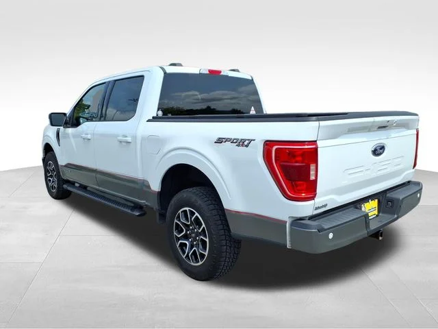 Used 2022 White Ford XLT image 8
