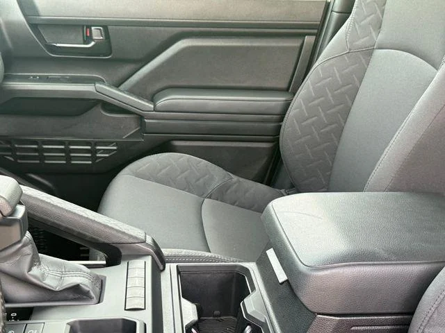 Certified Used 2025 ICE CAP Toyota SR image 13
