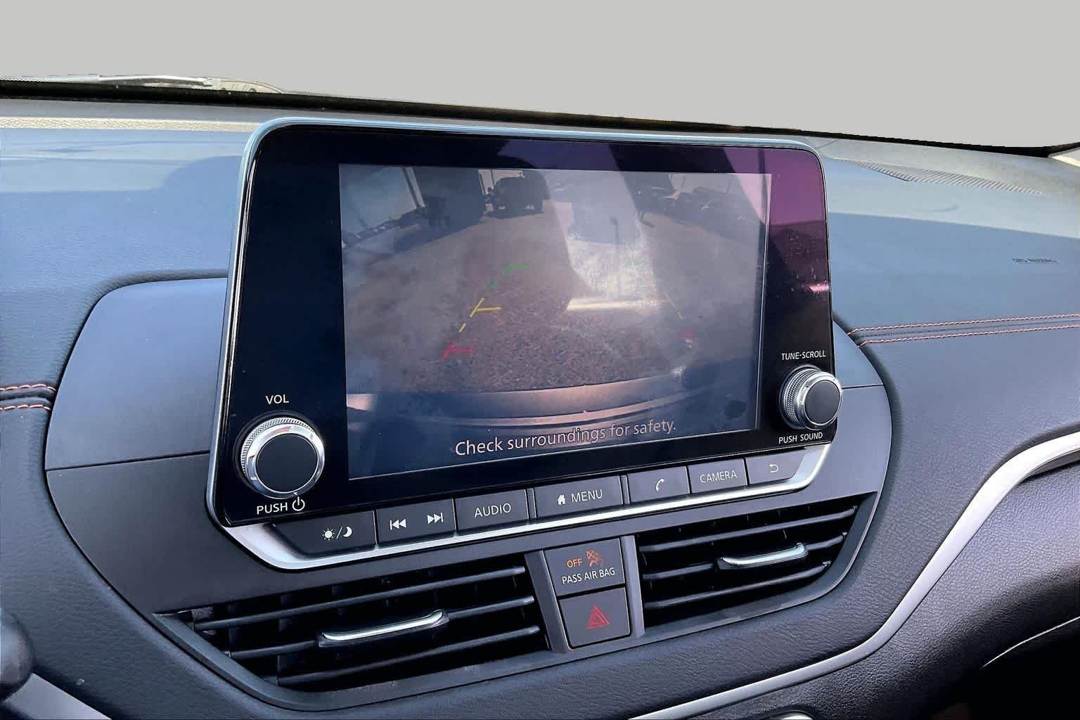Used 2020 Gun Metallic Nissan 2.5 SR image 23