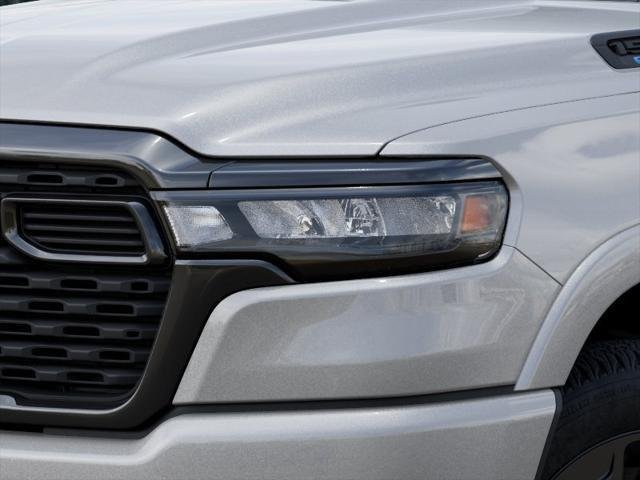 New 2026 Silver Zynith Exterior Paint RAM BIG HORN image 36
