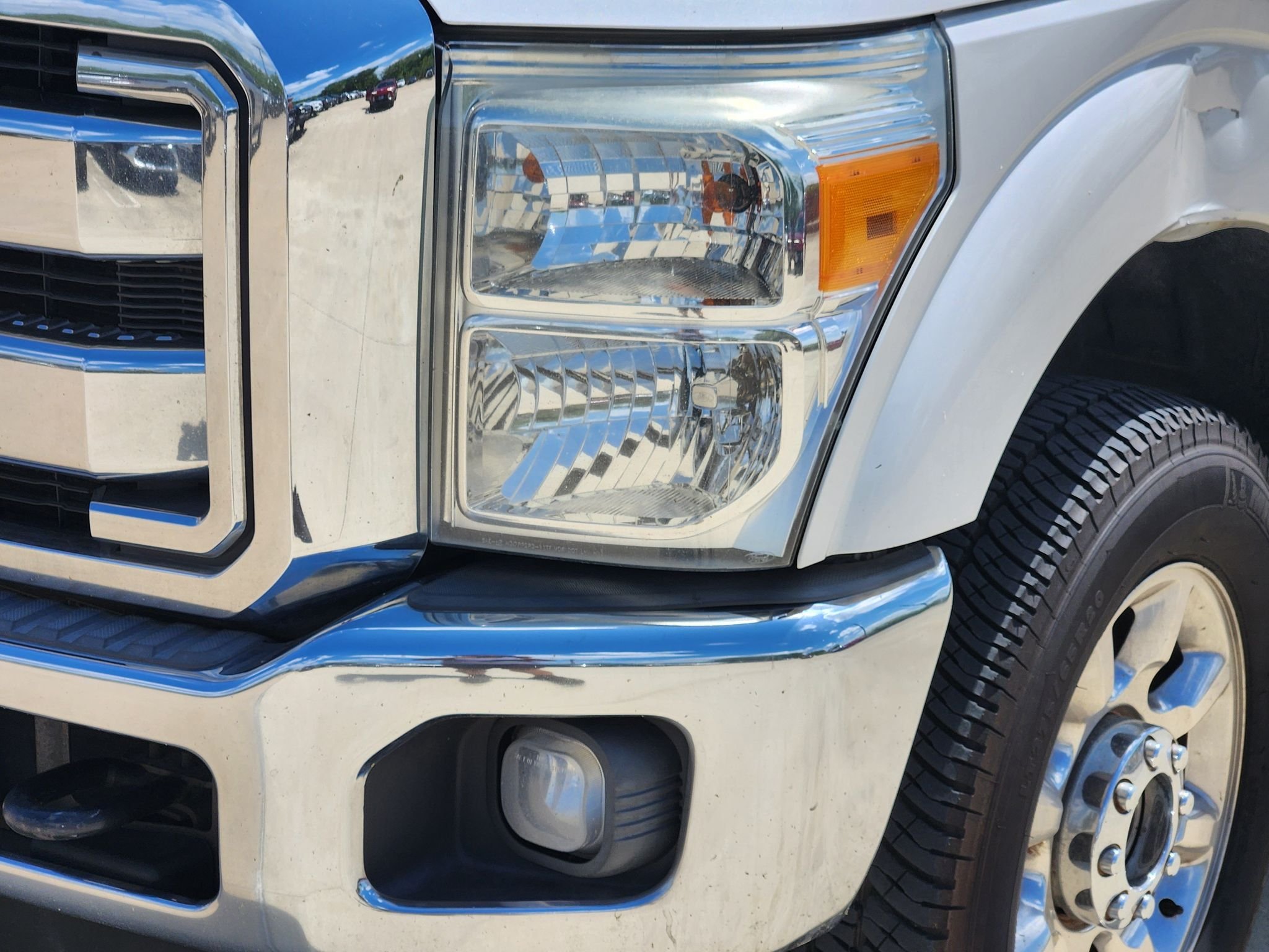 Used 2015 White Platinum Metallic Tri-Coat Ford Lariat image 10