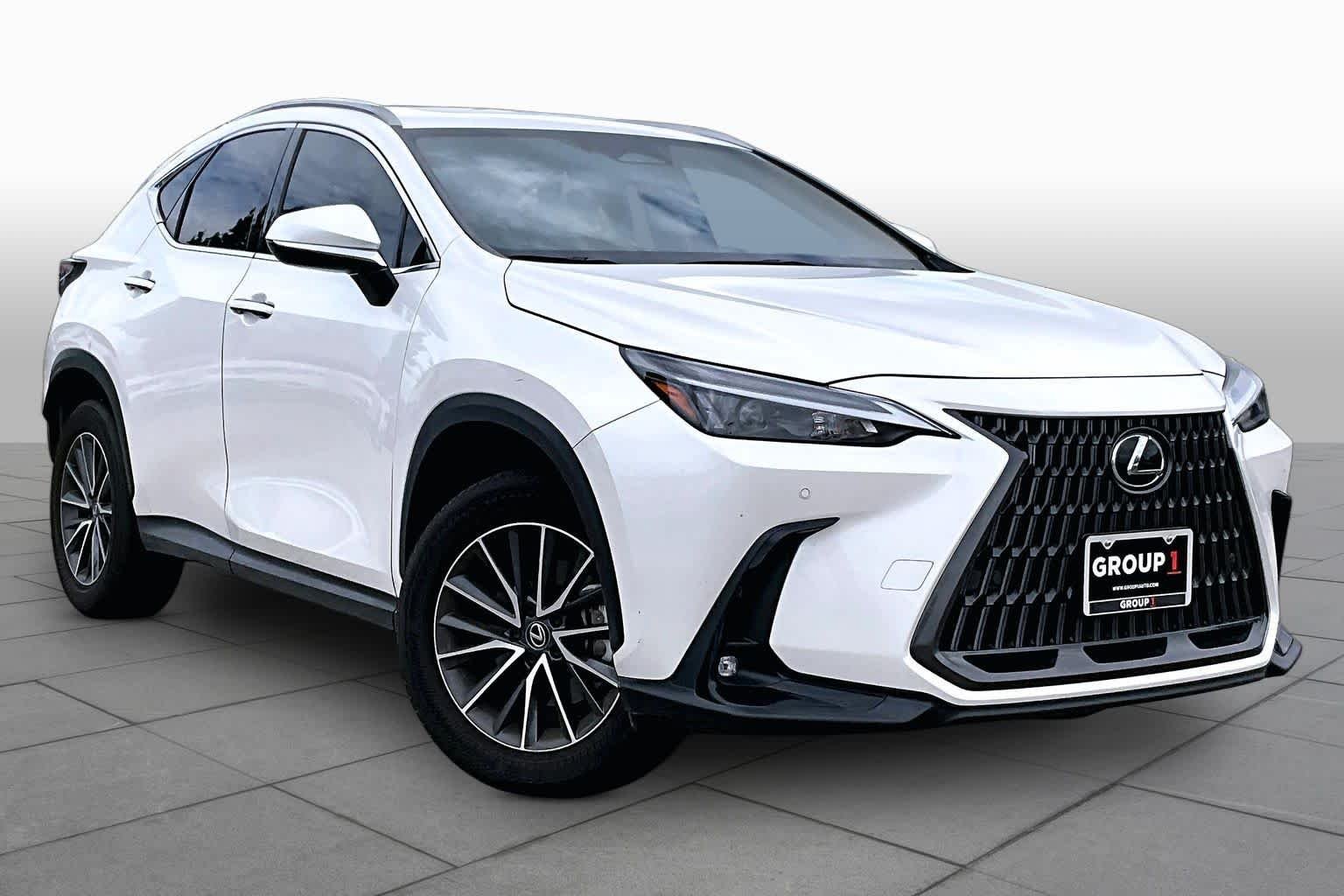 Used 2024 Eminent White Pearl Lexus Premium image 3