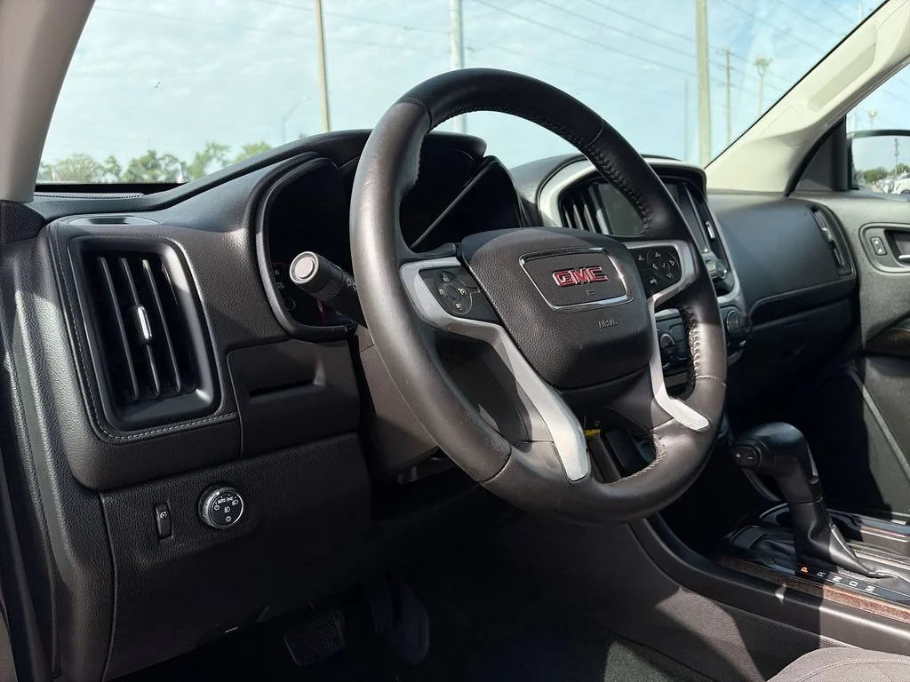 2016 GMC Canyon SLE - Photo 18