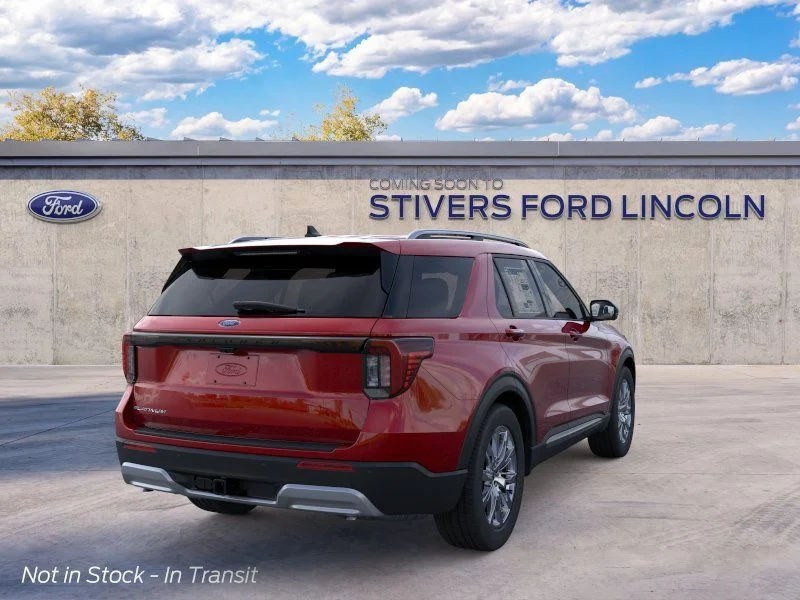 New 2026 Rapid Red Metallic Tinted Clearcoat Ford Platinum image 8
