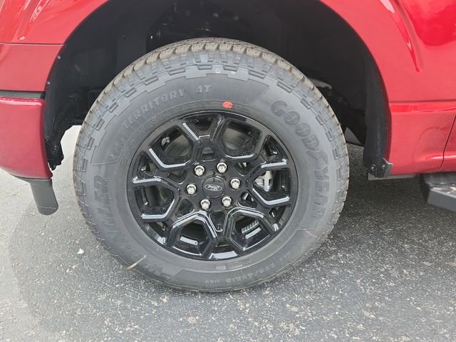 New 2026 Ruby Red Metallic Tinted Clearcoat Ford XLT image 12