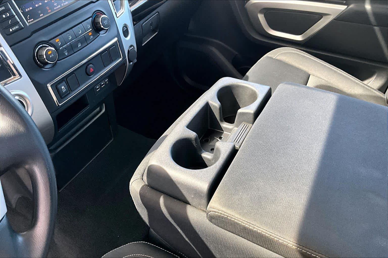 Used 2019 Glacier White Nissan SV image 16