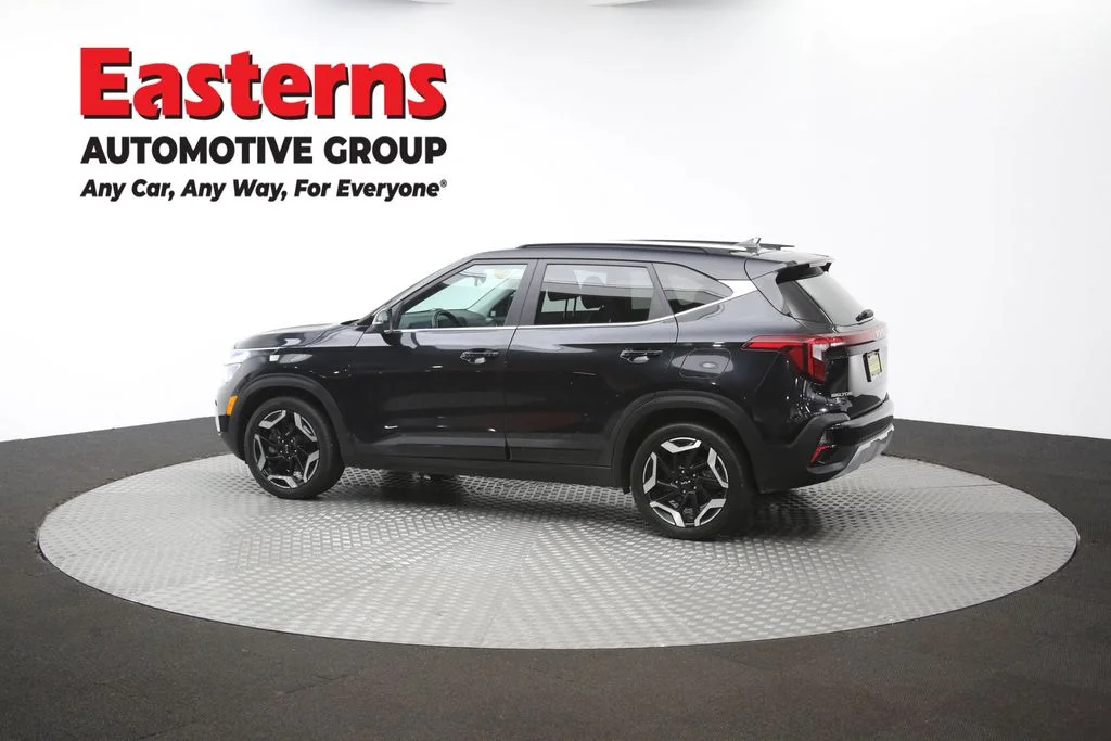 Used 2024 Black Kia SX image 60