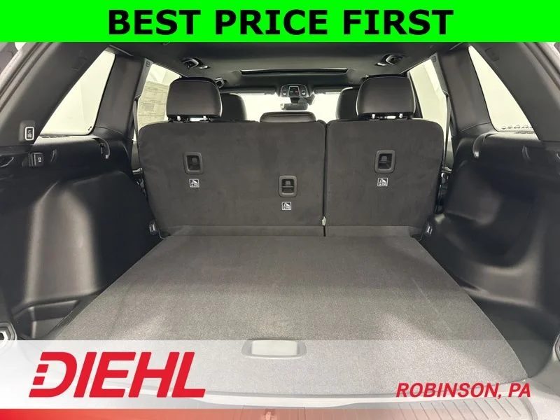 New 2026 Bright White Clear-Coat Exterior Paint Jeep Altitude image 9