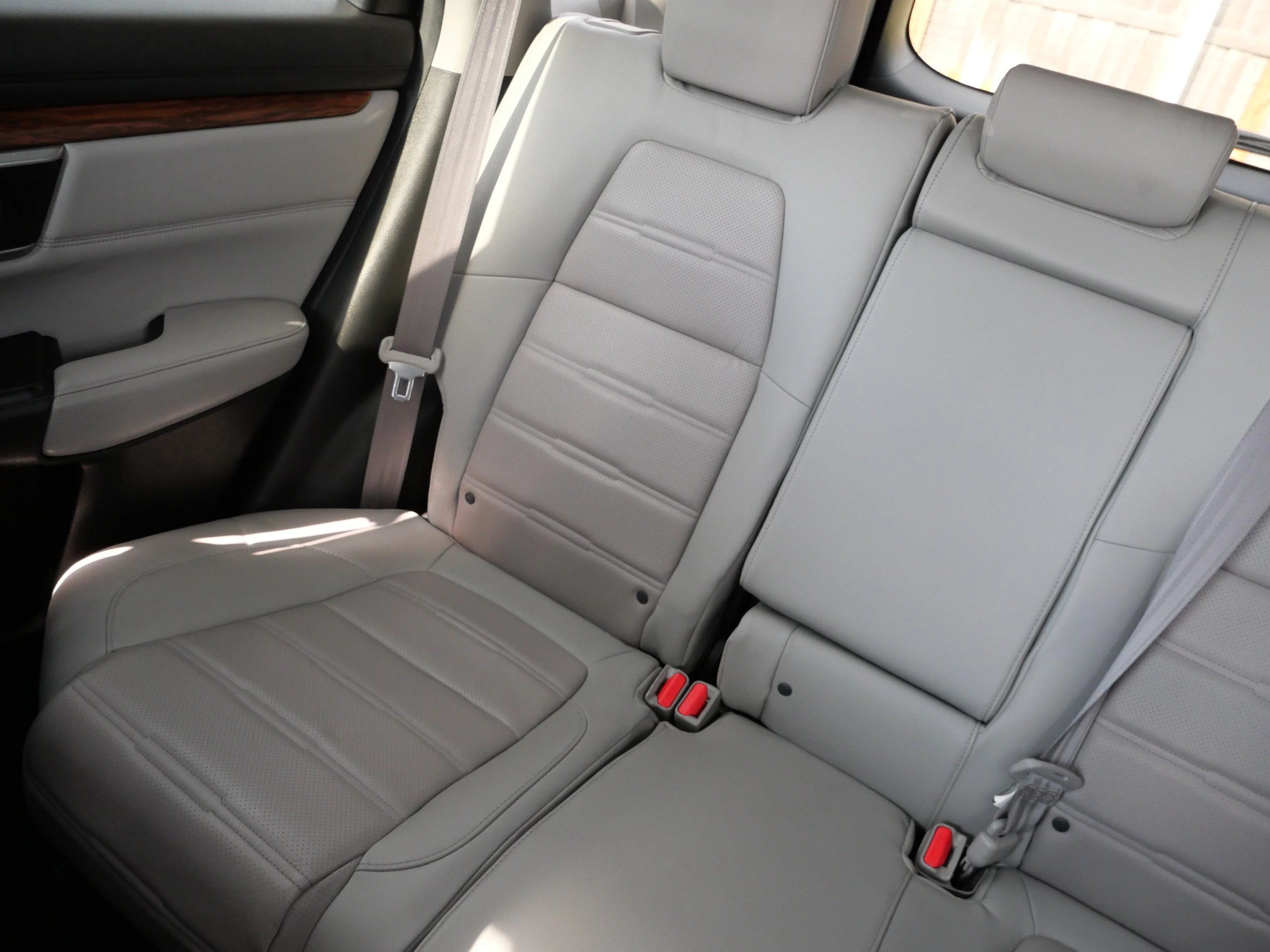 Certified Used 2018 Gunmetal Metallic Honda EX-L image 12
