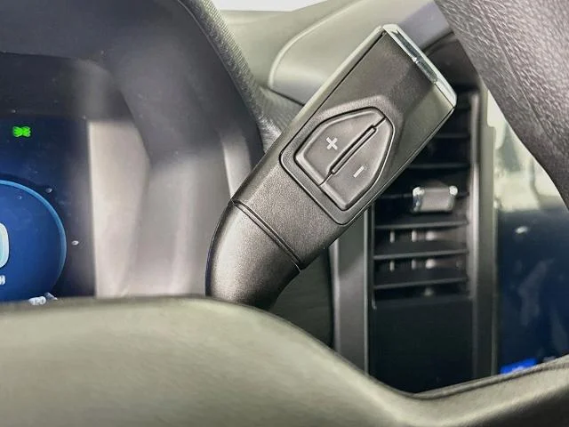 New 2026 Carbonized Gray Metallic Ford XLT image 45
