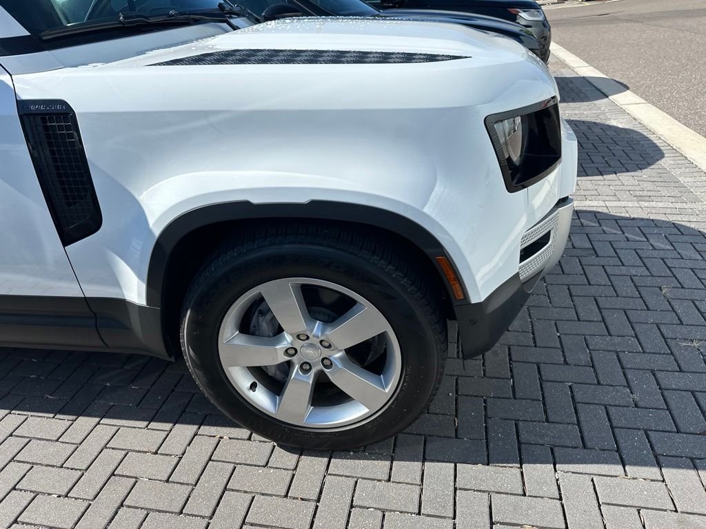 Certified Used 2024 White Land Rover S image 4