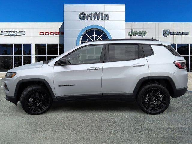 New 2026 Silver Zynith Metallic Clear-Coat Exterior Paint Jeep Latitude image 10