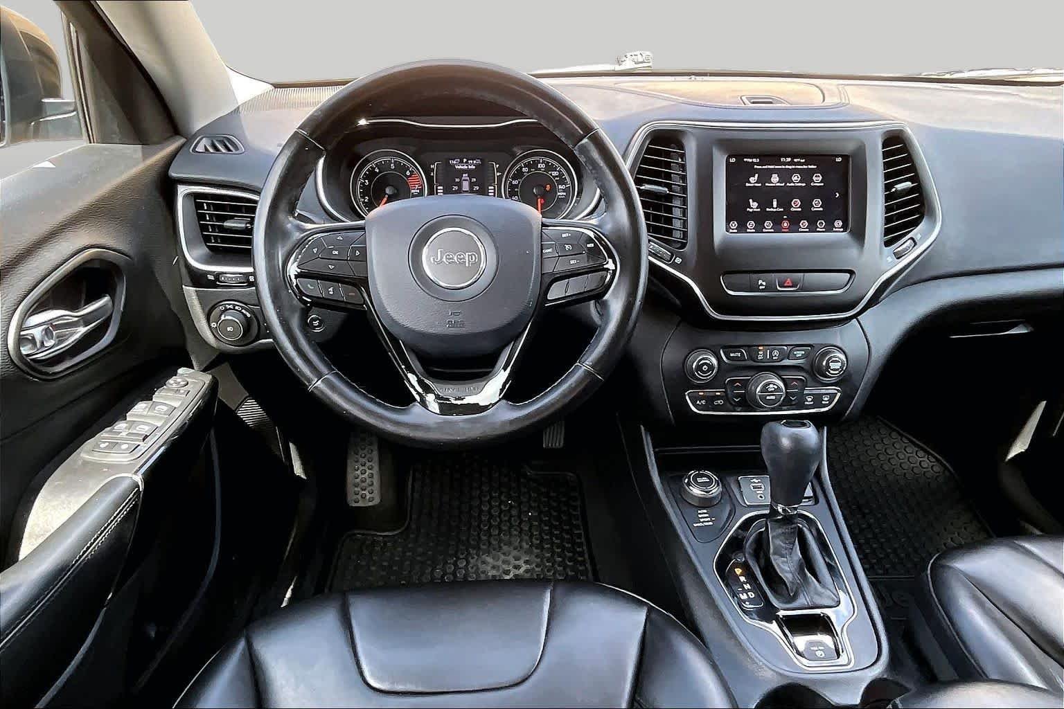 Pre-Owned 2020 Jeep Cherokee Altitude
