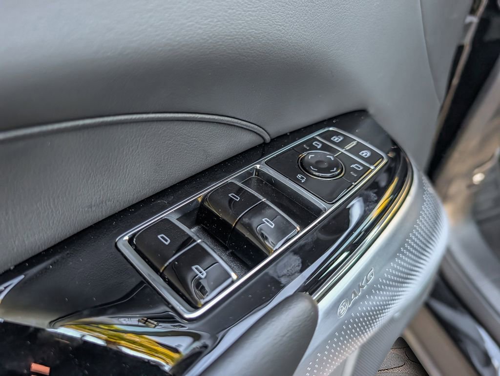 2026 Cadillac LYRIQ Premium Sport - Photo 10