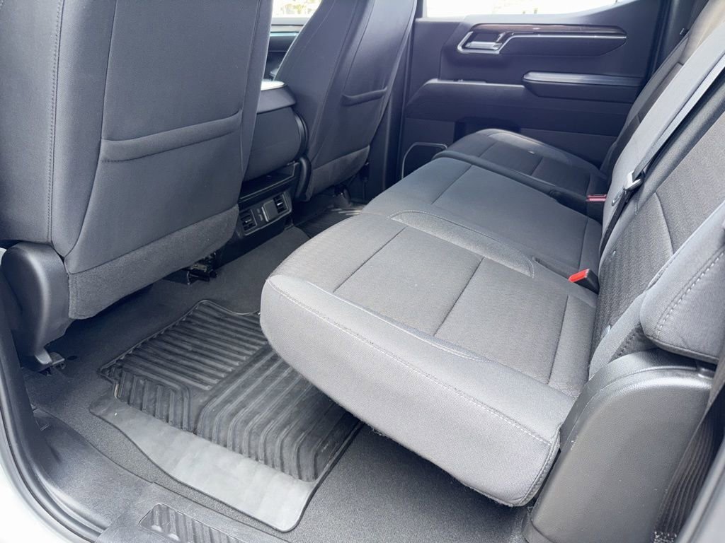 2025 Chevrolet Silverado 1500 LT - Photo 28