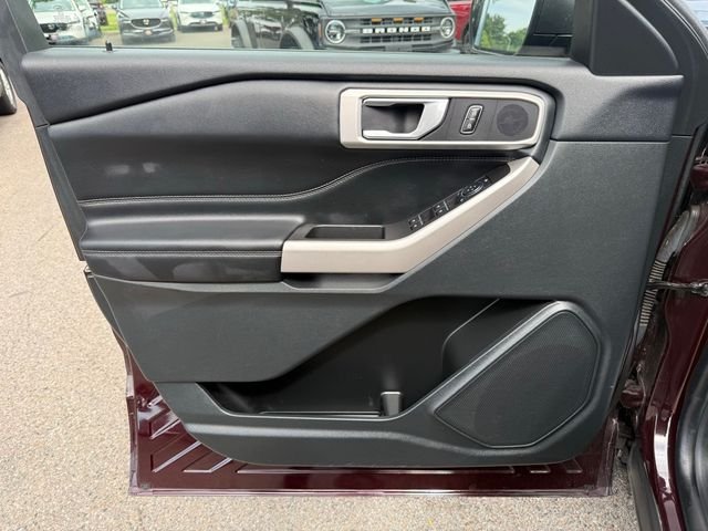 Used 2023 Red Ford XLT image 22