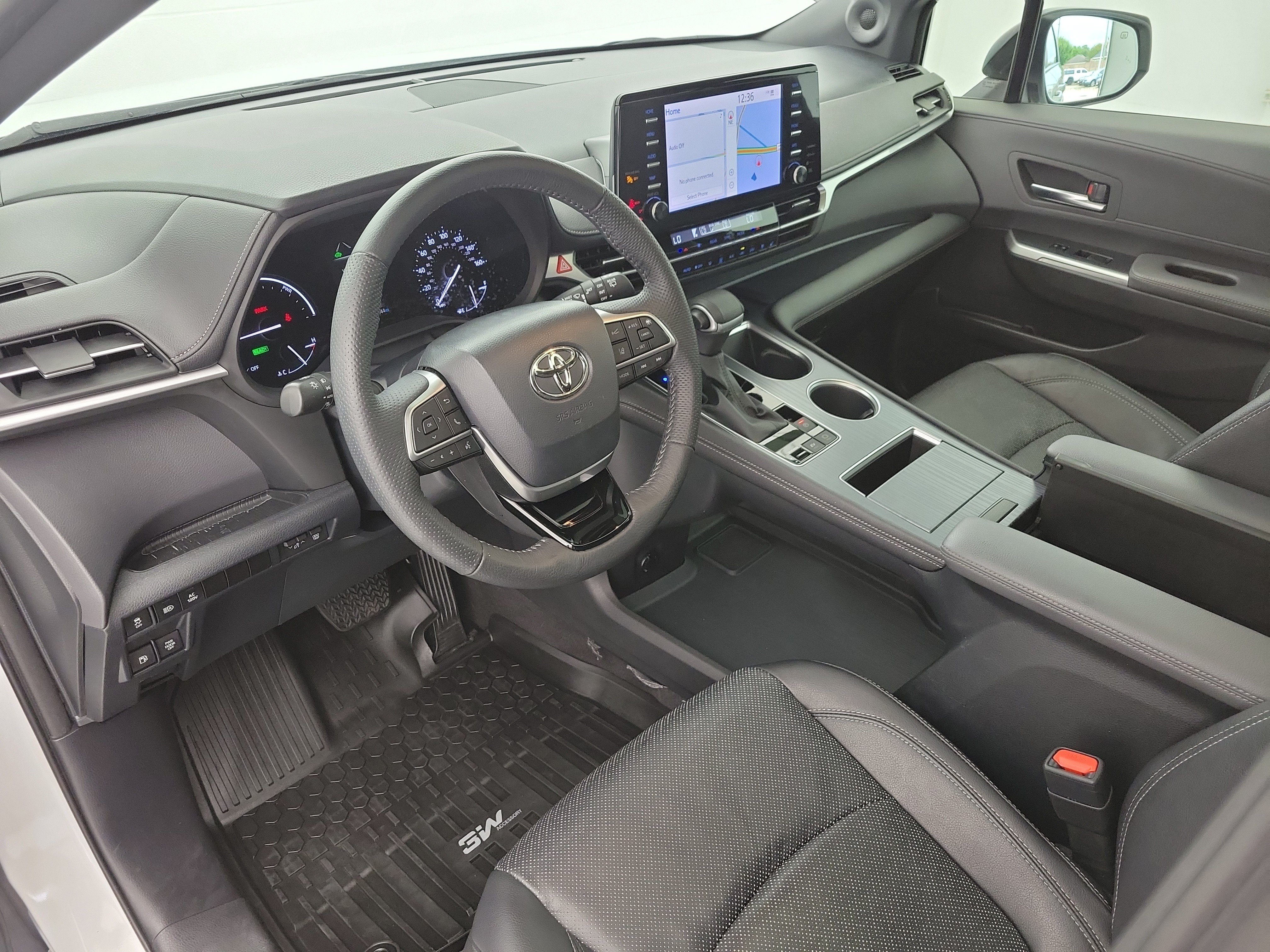 Used 2023 Wind Chill Pearl Toyota XSE image 20