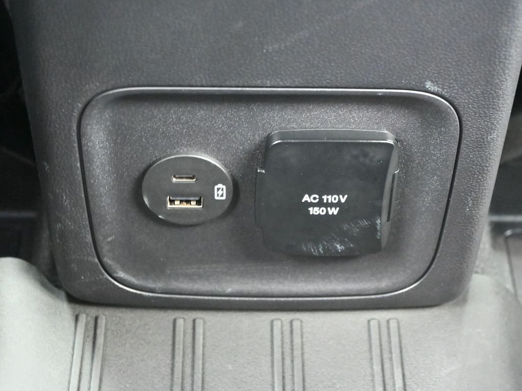 Used 2024 Gray Ford Outer Banks image 31