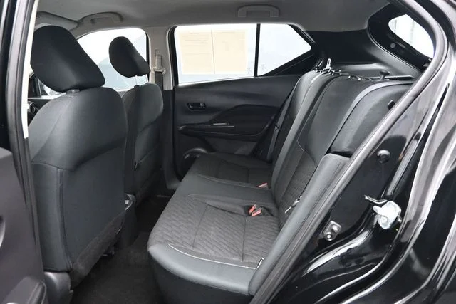 Used 2021 Black Nissan S image 8