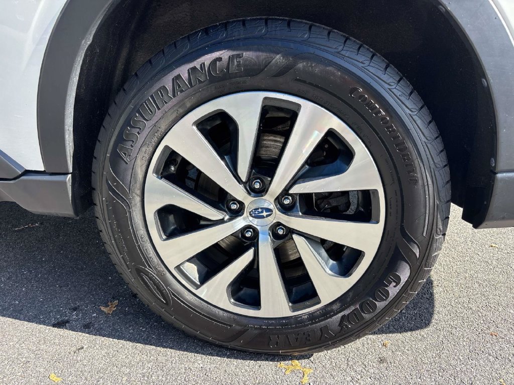 Used 2022 White Subaru Premium image 8