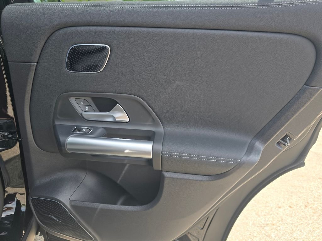 New 2026 Cosmos Black Metallic Mercedes-Benz GLA 250 image 23