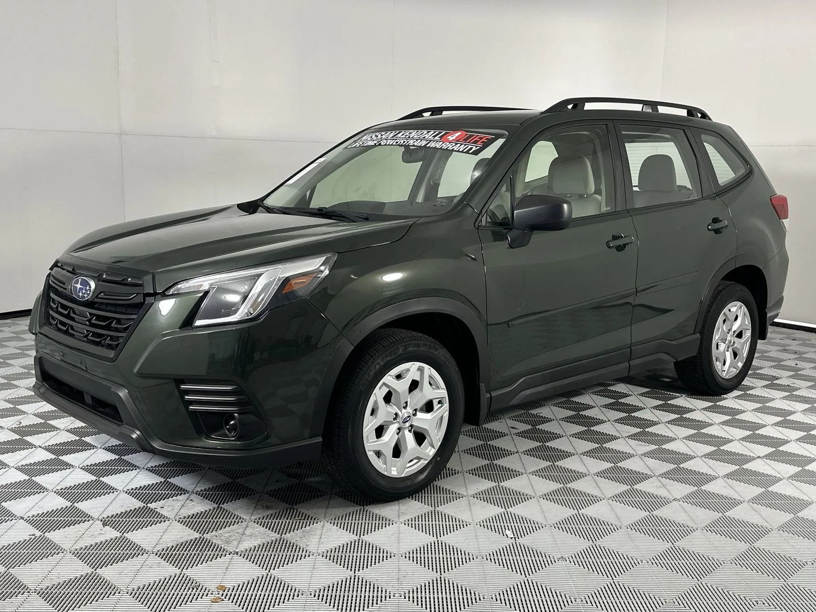 Used 2023 Green Subaru Base image 4