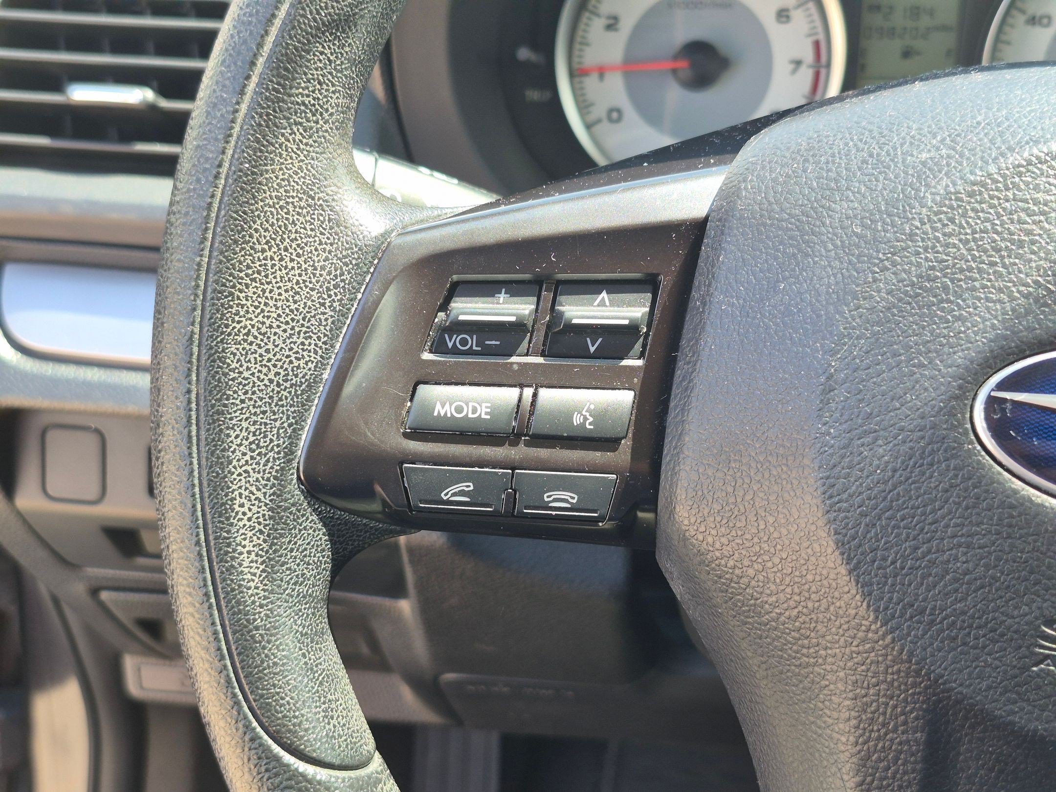 Used 2014 Dark Gray Metallic Subaru 2.0i image 20