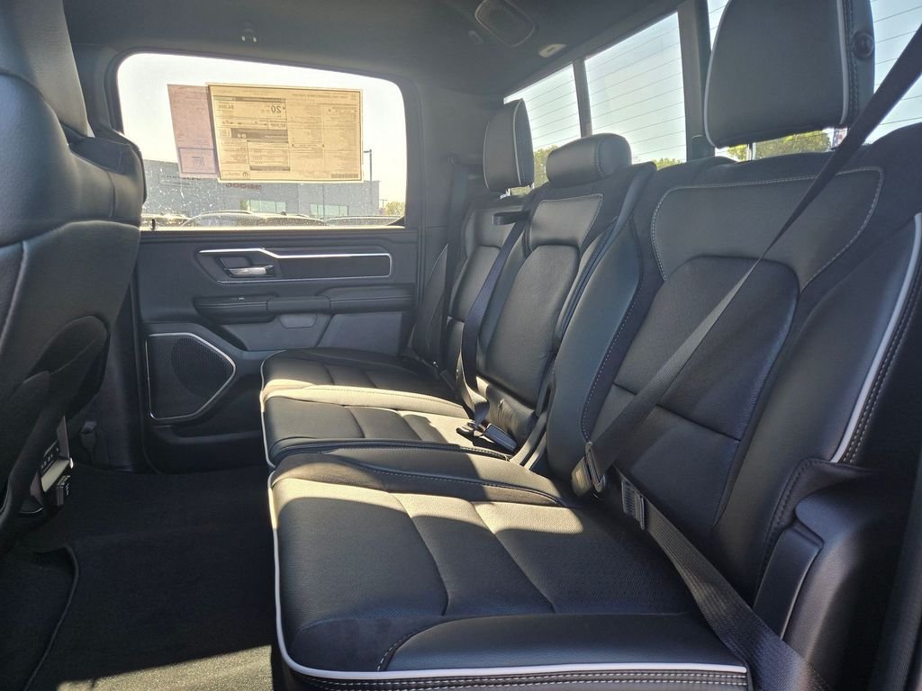 New 2026 Granite Crystal Metallic Clear-Coat Exterior Paint RAM Laramie image 6