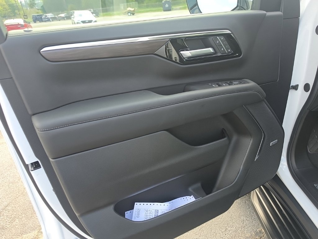 2027 Chevrolet Tahoe LT - Photo 16