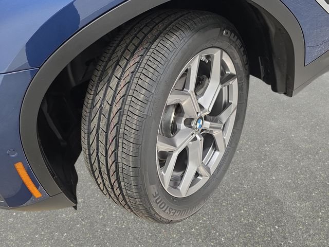 Certified Used 2024 Phytonic Blue Metallic BMW xDrive30i image 27