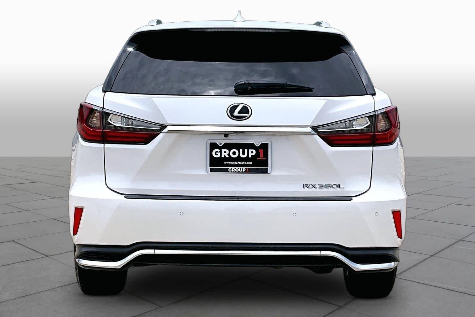 Used 2022 Eminent White Pearl Lexus  image 5