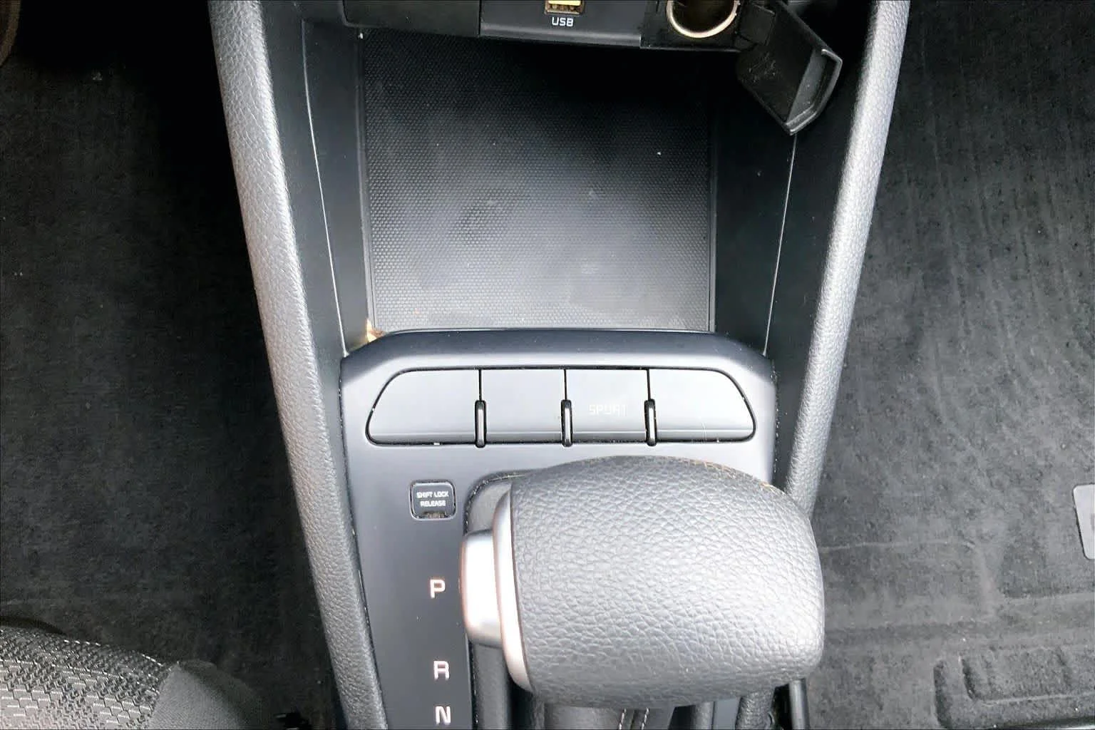 2023 Kia Rio S - Photo 35