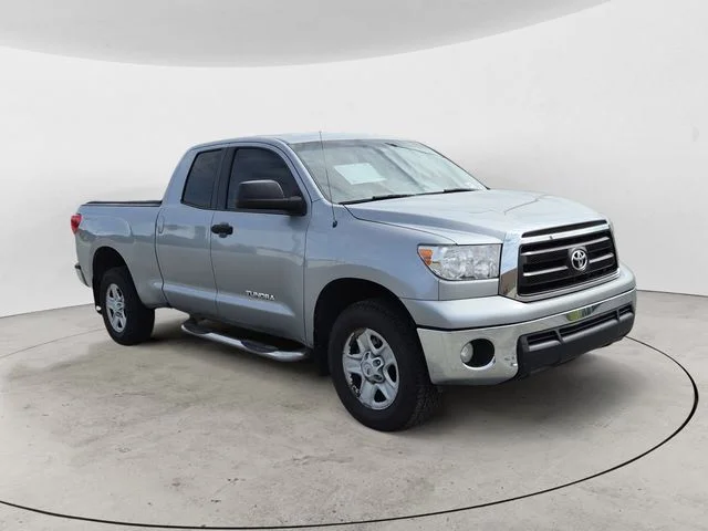 Used 2012 Silver Sky Metallic Toyota Grade image 3