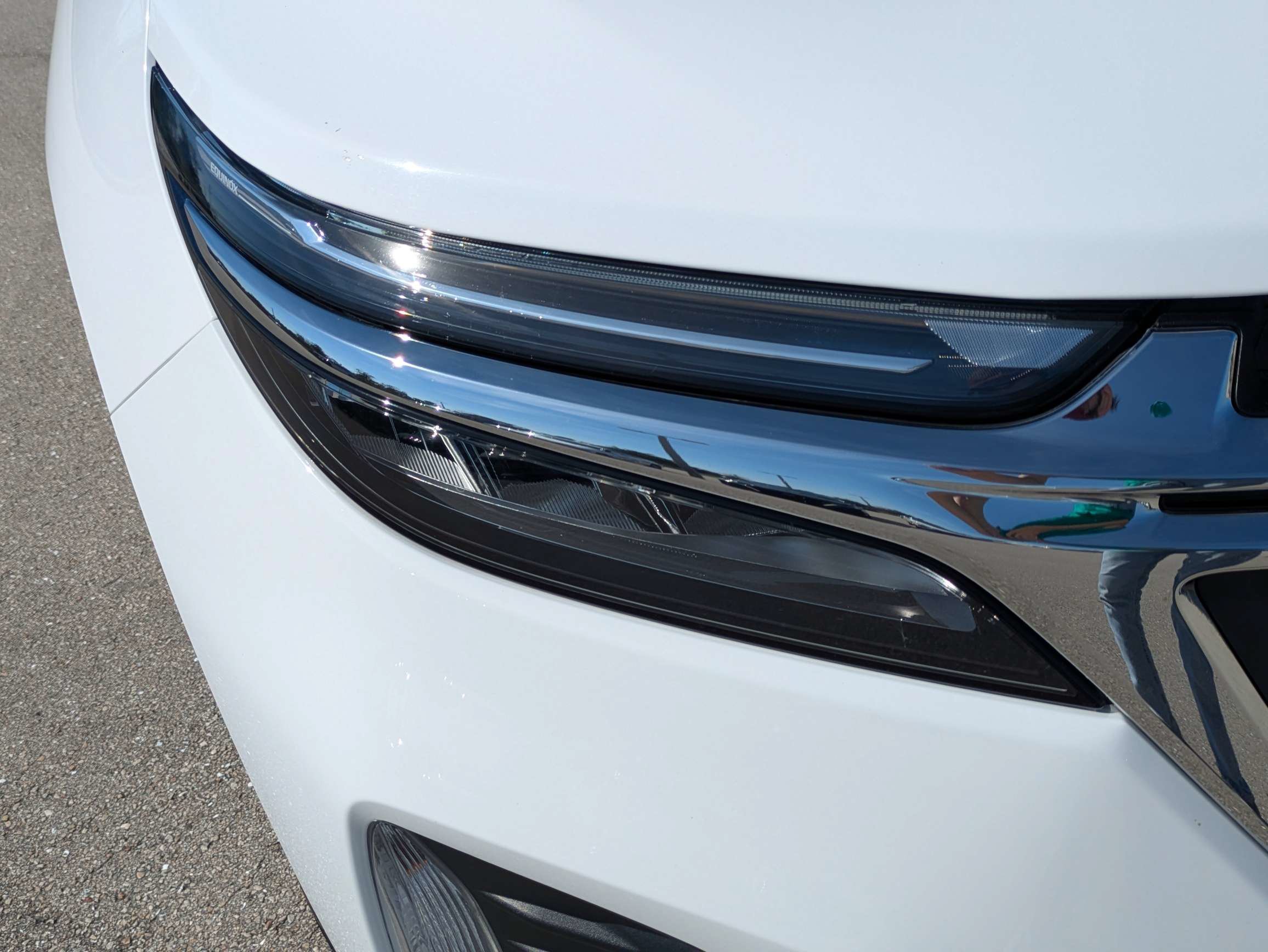 Used 2022 Summit White Chevrolet LT image 10
