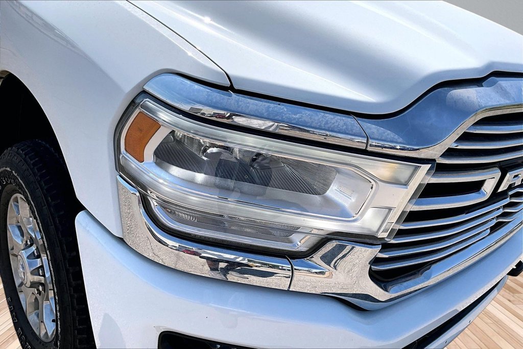Used 2024 White Ram Laramie image 26