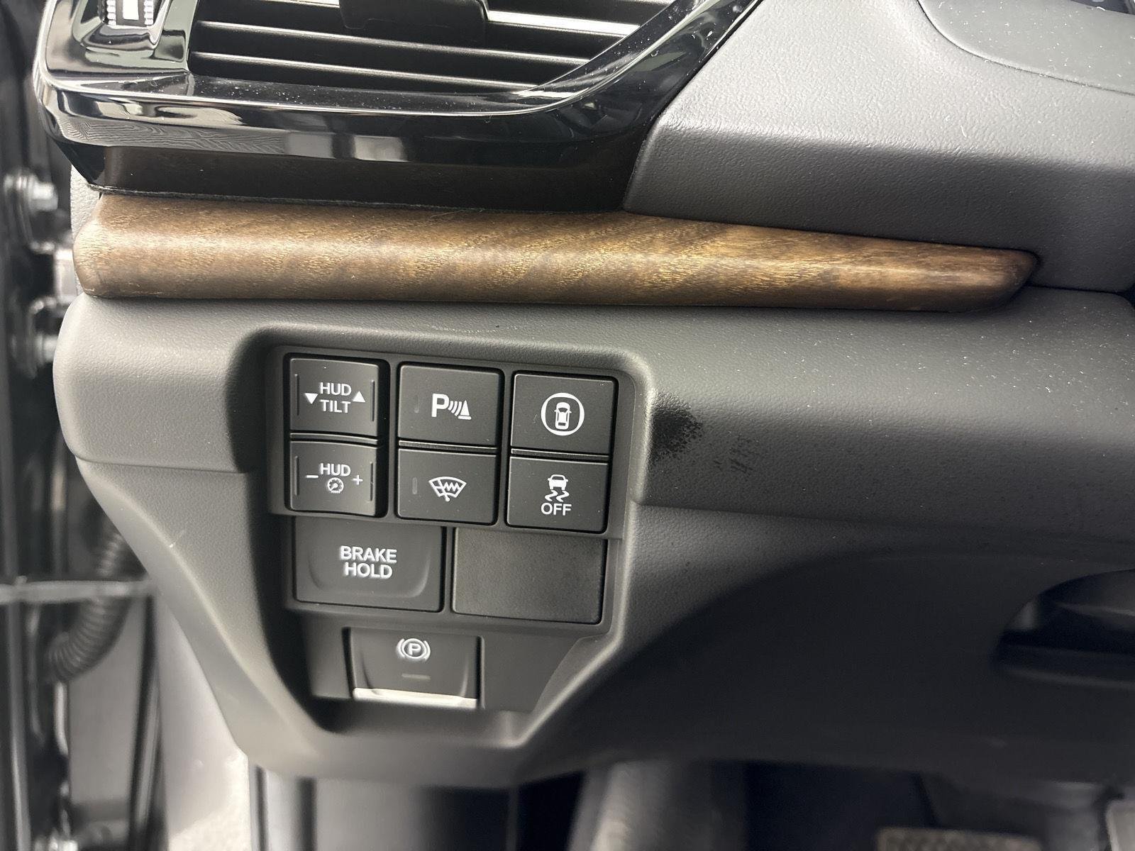 Used 2024 Liquid Carbon Metallic Acura w/Advance Package image 7