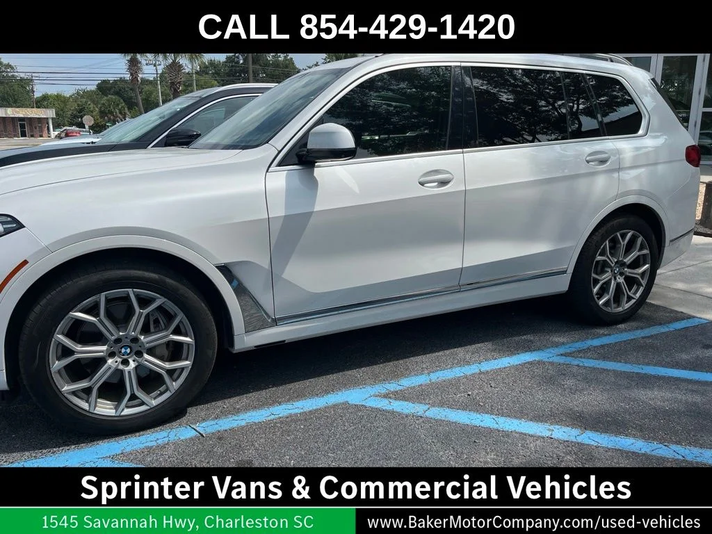Used 2019 White BMW xDrive50i image 1