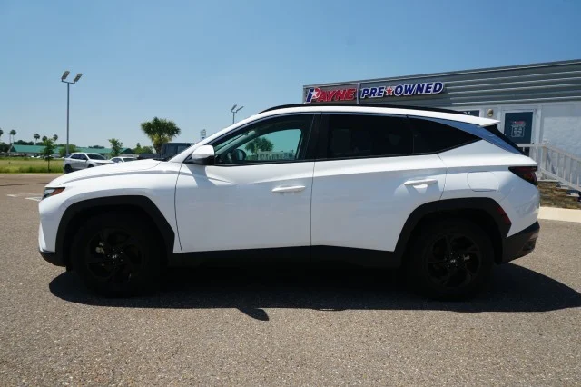 Used 2024 White Pearl Hyundai SEL image 11