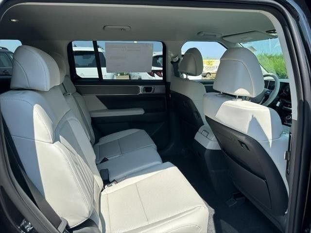 Certified Used 2026 Black Hyundai SEL image 4