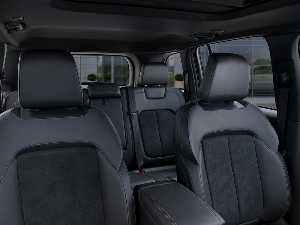 New 2026 Silver Zynith Jeep Altitude image 26