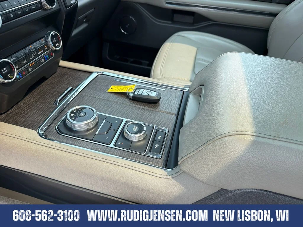 Used 2021 White Ford Limited image 24
