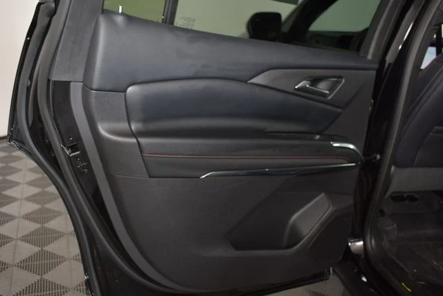 Used 2026 Black Chevrolet Z71 image 29