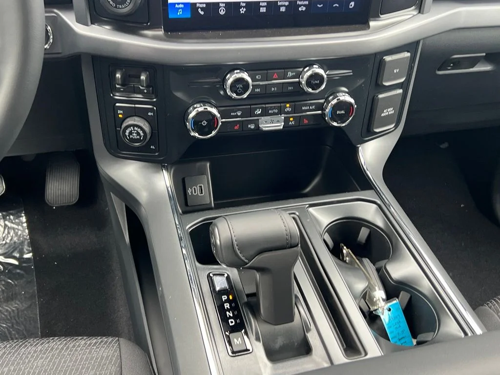 New 2026 White Ford XLT image 19
