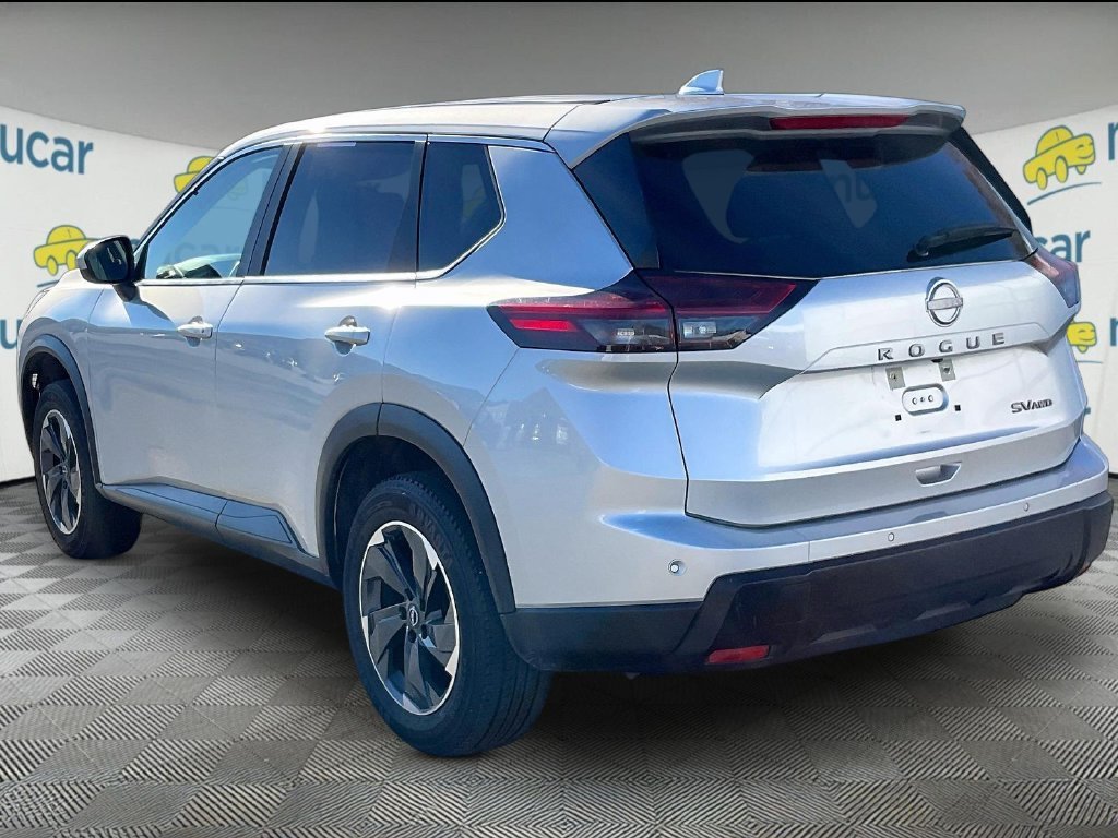 Used 2024 Brilliant Silver Metallic Nissan SV image 4