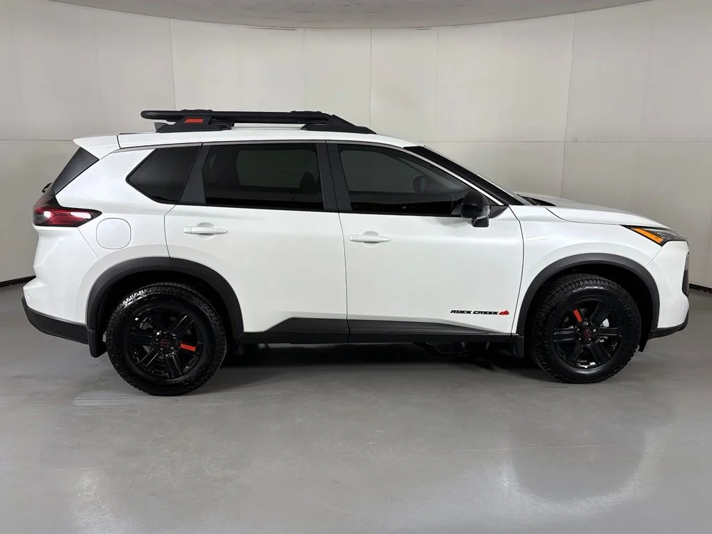 New 2026 Everest White Pearl TriCoat Nissan Rock Creek® image 9