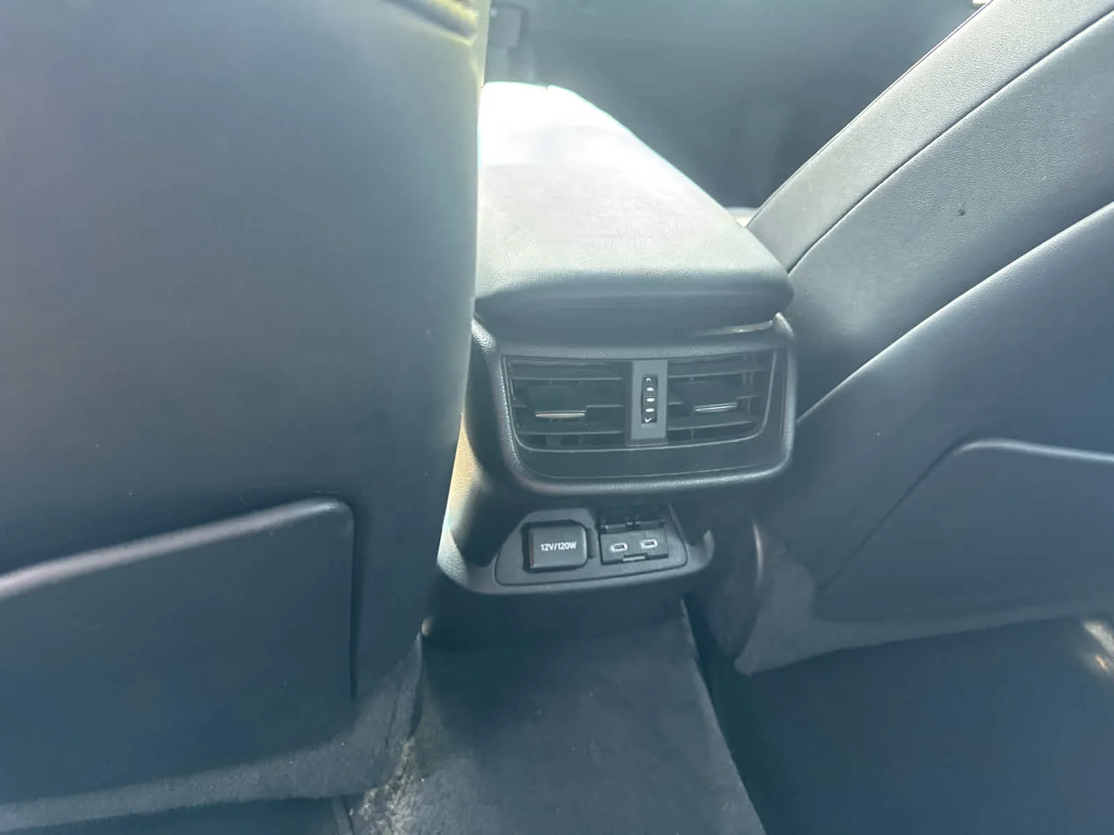 Used 2022 Obsidian Lexus F SPORT image 18