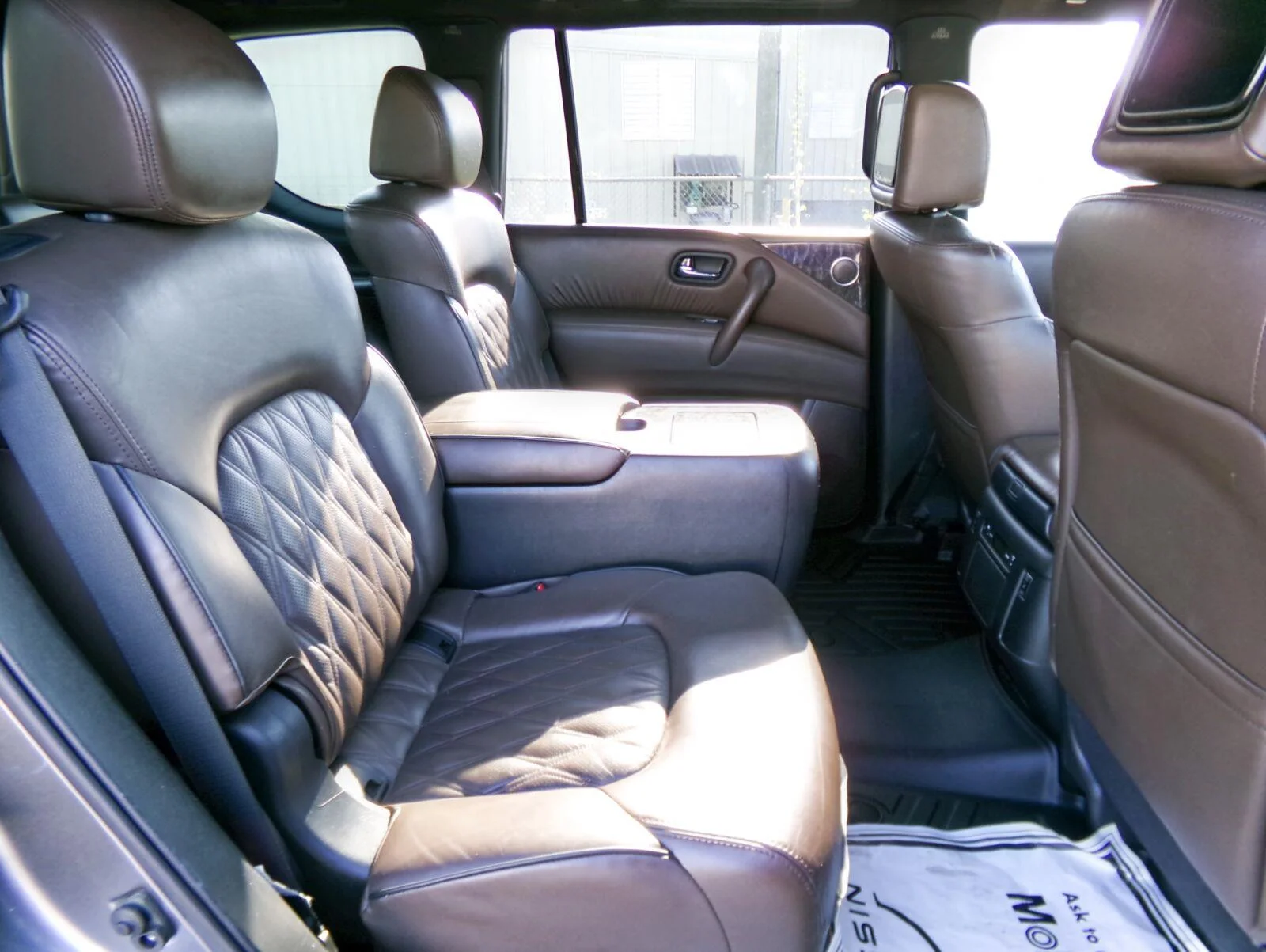 Used 2022 Gun Metallic Nissan Platinum image 16